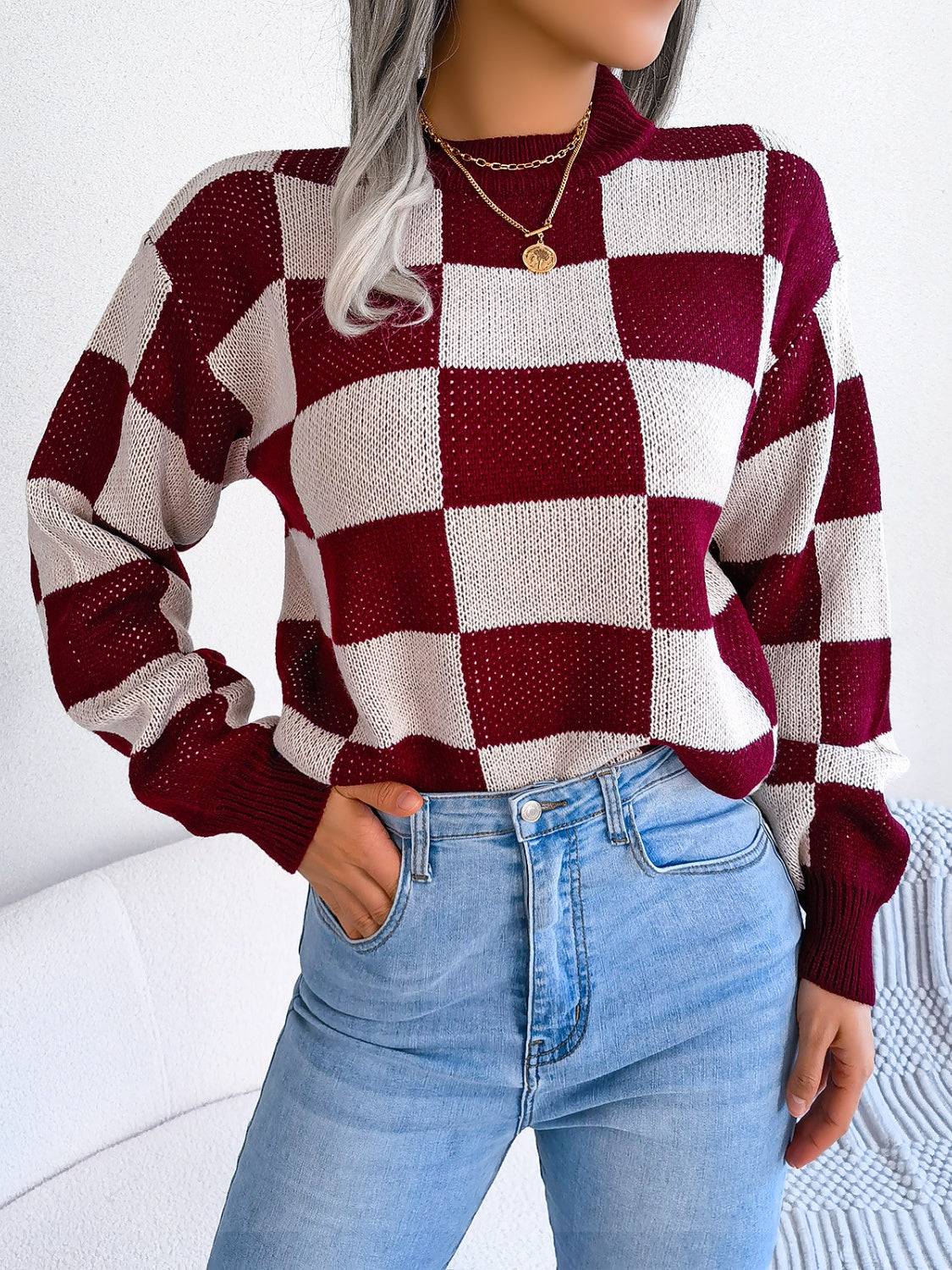 Karierter Pullover mit Stehkragen und langen Ärmeln