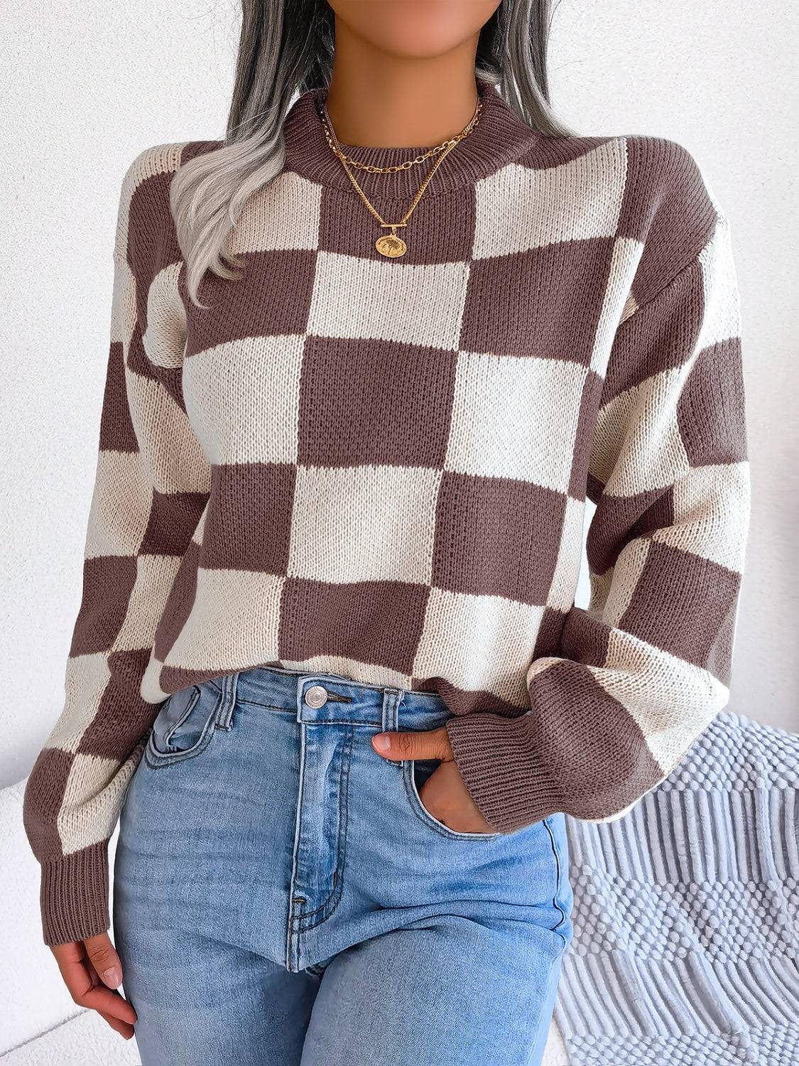 Karierter Pullover mit Stehkragen und langen Ärmeln