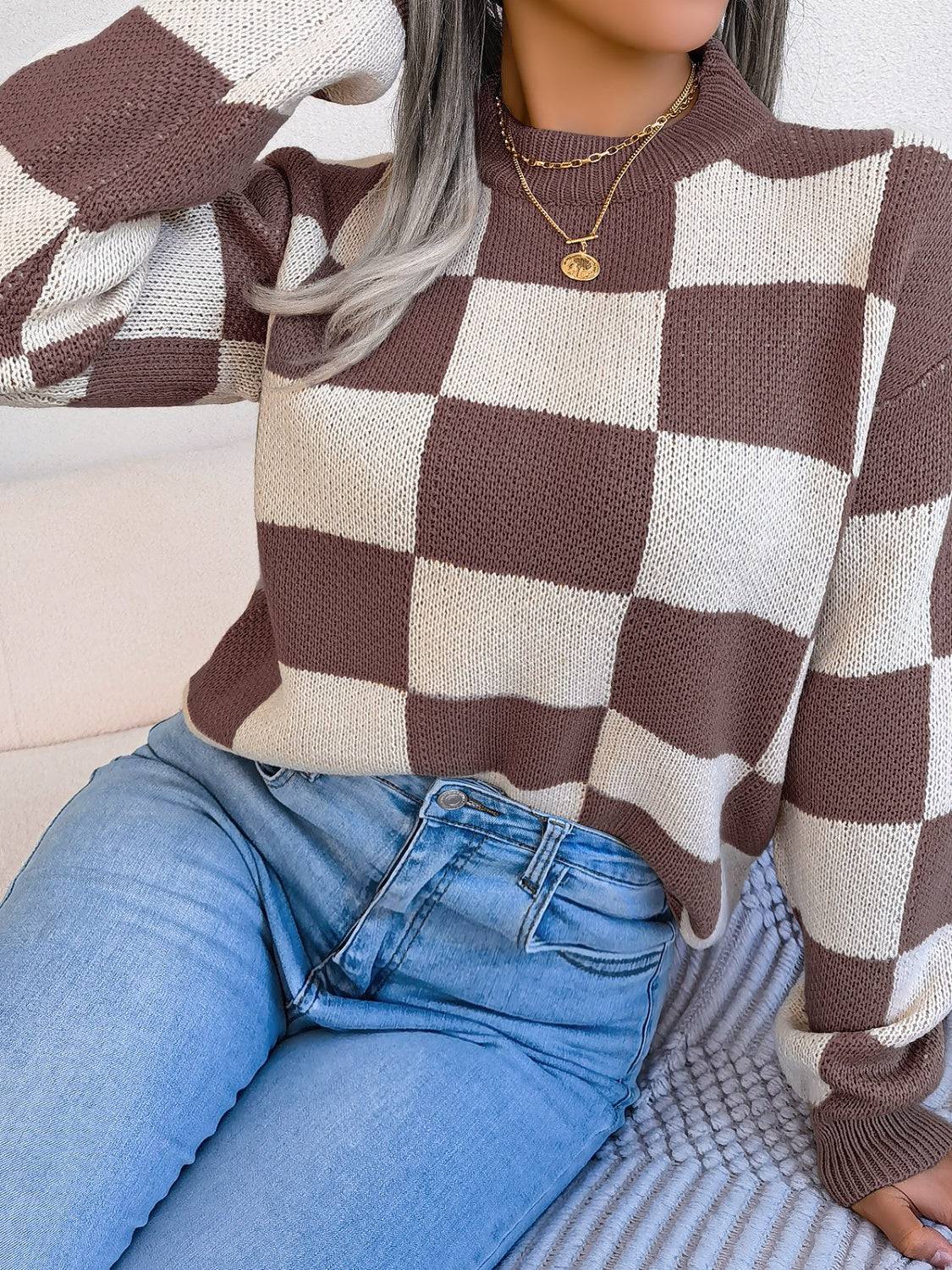 Karierter Pullover mit Stehkragen und langen Ärmeln