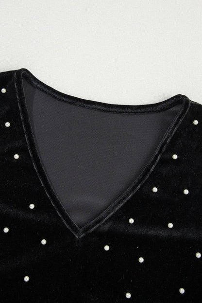Langärmliger Body mit Perlendetail und V-Ausschnitt