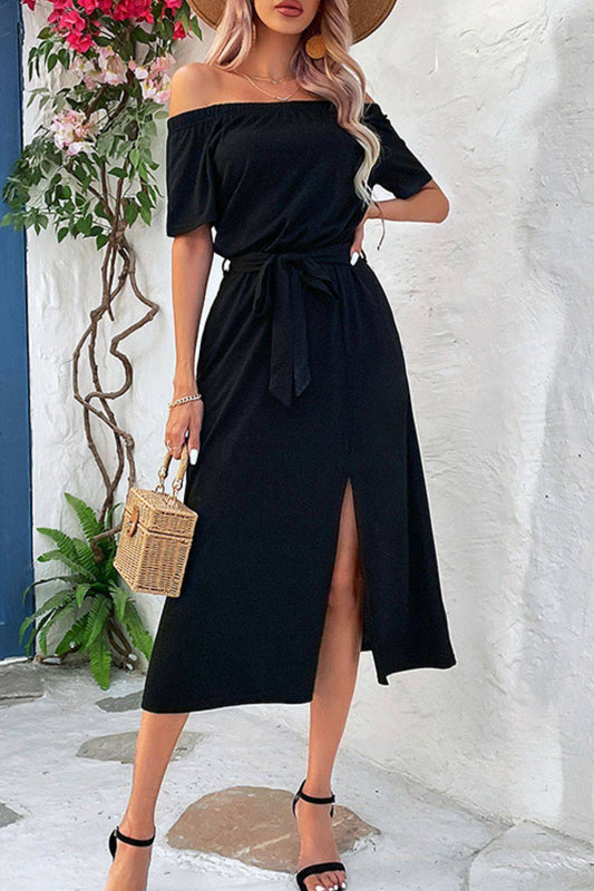 Perfee – Schulterfreies Kleid mit Schlitz und Bindegürtel