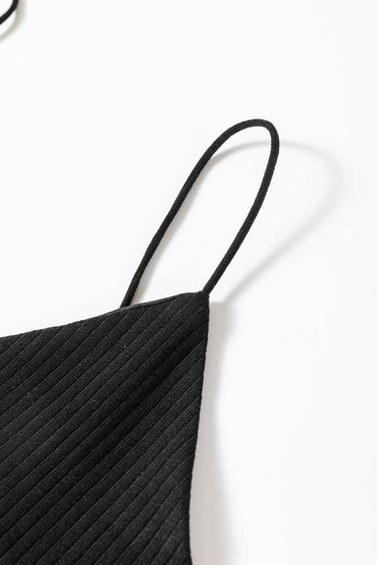 Set aus Camisole mit V-Ausschnitt und langärmligem Bodysuit mit Rundhalsausschnitt