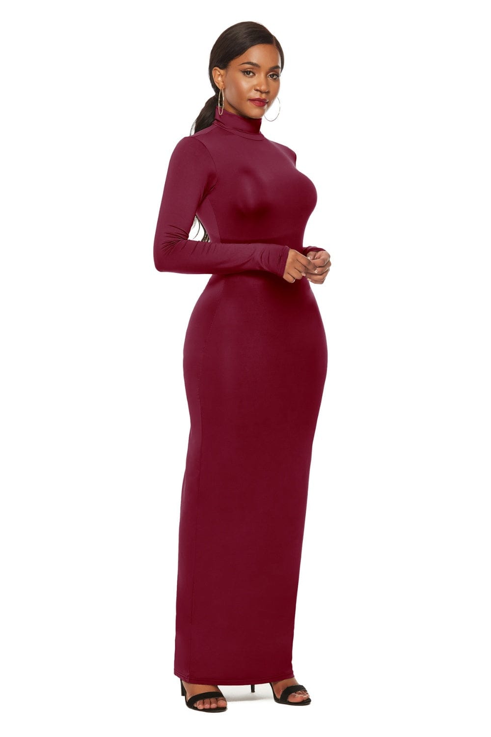 Schmales Maxikleid mit Stehkragen und langen Ärmeln