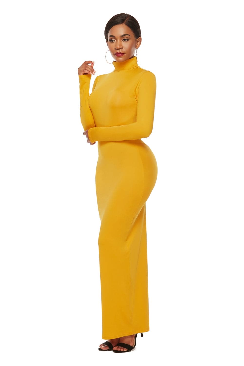 Schmales Maxikleid mit Stehkragen und langen Ärmeln
