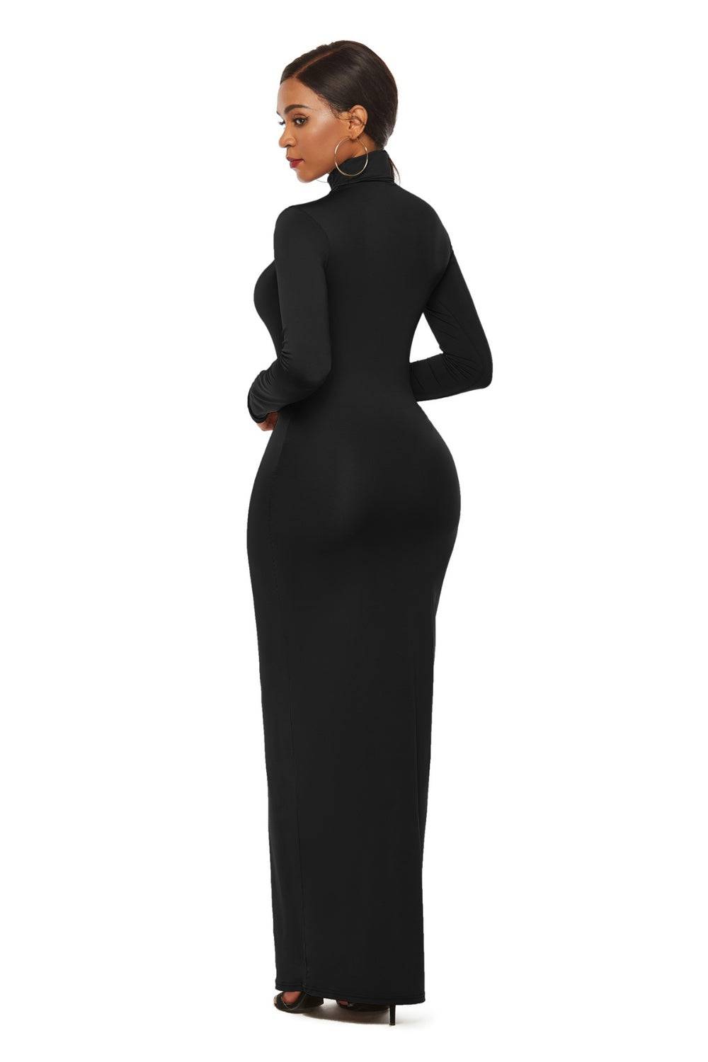 Schmales Maxikleid mit Stehkragen und langen Ärmeln