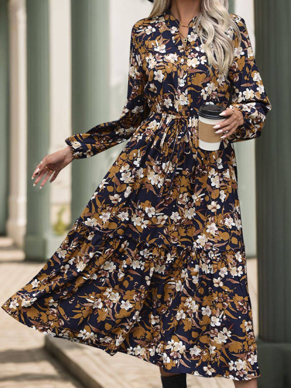 Perfee – Bedrucktes, langärmliges Midikleid mit Einkerbungen