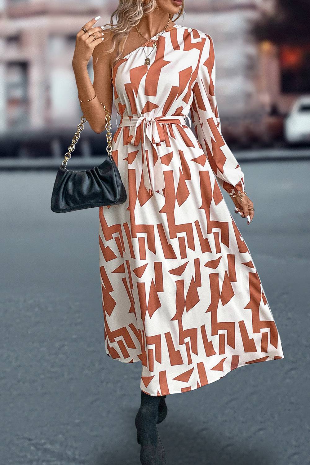 Bedrucktes One-Shoulder-Kleid mit Taillenschnürung