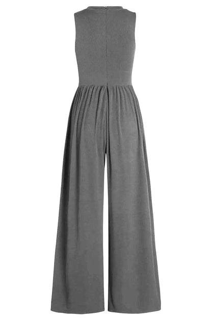 Round Neck Sleeveless Jumpsuit with Pockets - Siennasass