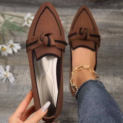 Bow Contrast Trim Point Toe Loafers - Siennasass