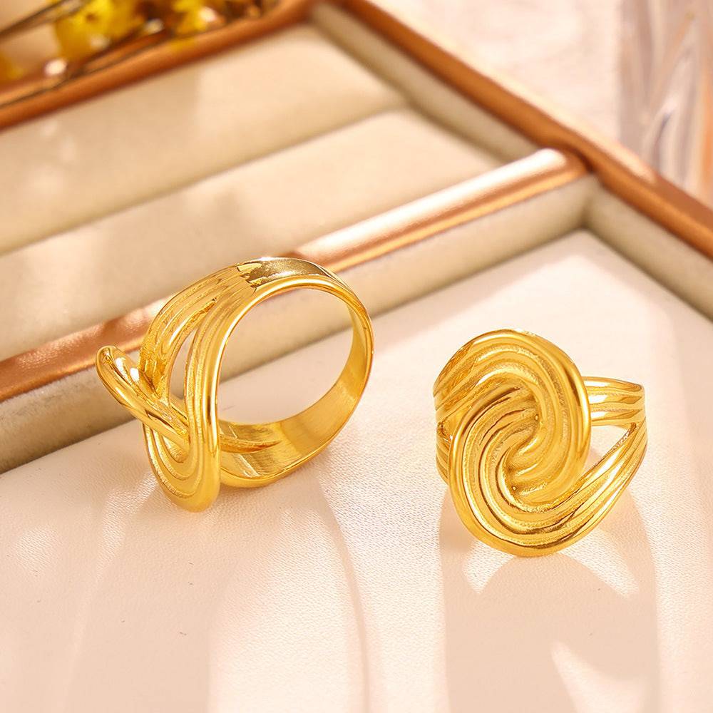 18 Karat vergoldeter gedrehter Ring