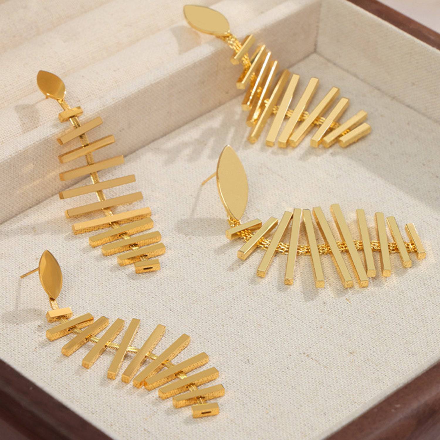 Titanium Steel Fishbone Shape Earrings - Siennasass