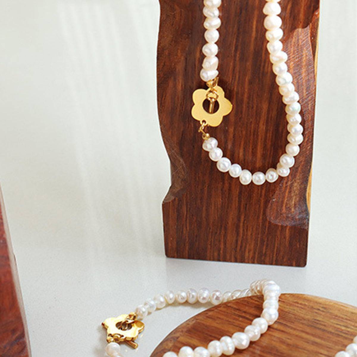 Titanium Steel Pearl Flower Bracelet - Siennasass