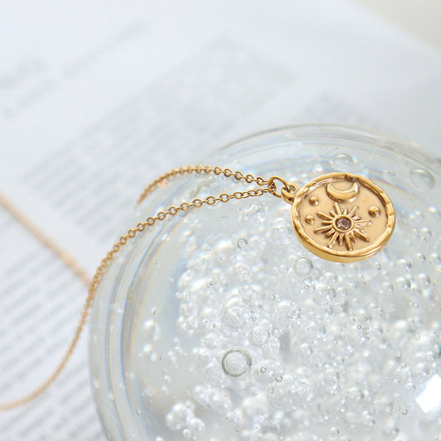 Zircon Titanium Steel Coin Shape Necklace - Siennasass
