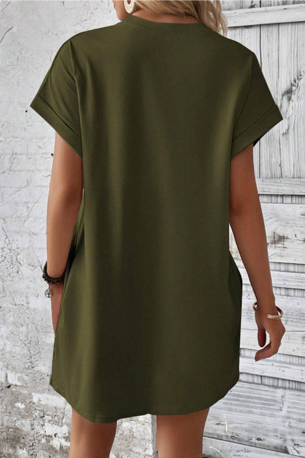Pocketed Round Neck Short Sleeve Dress - Siennasass