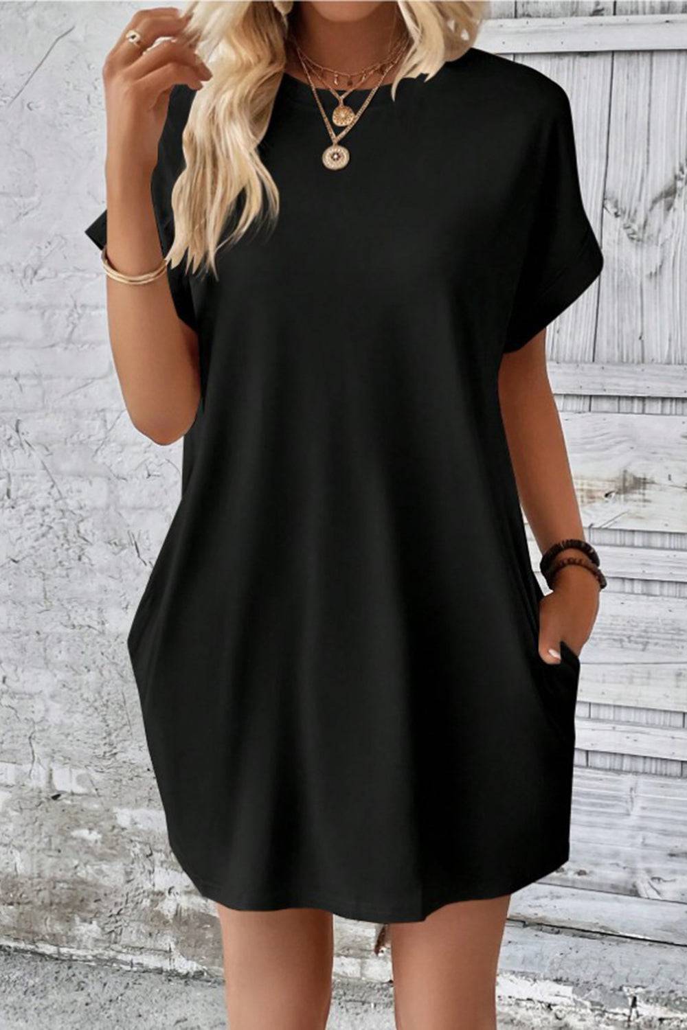 Pocketed Round Neck Short Sleeve Dress - Siennasass