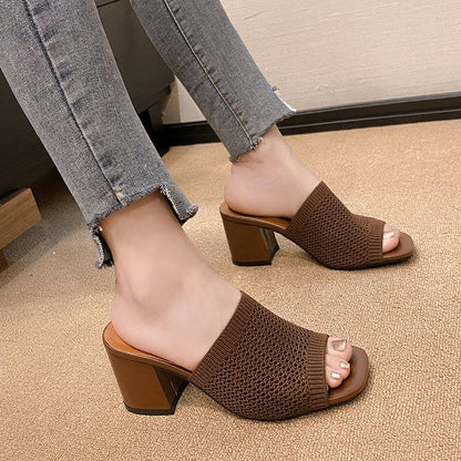 Stricksandalen mit Blockabsatz