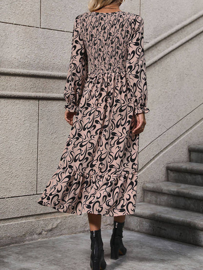 Bedrucktes Langarm-Midikleid mit V-Ausschnitt