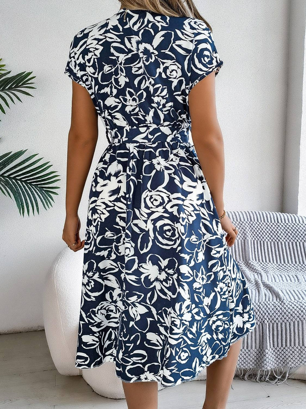Printed V-Neck Short Sleeve Dress - Siennasass