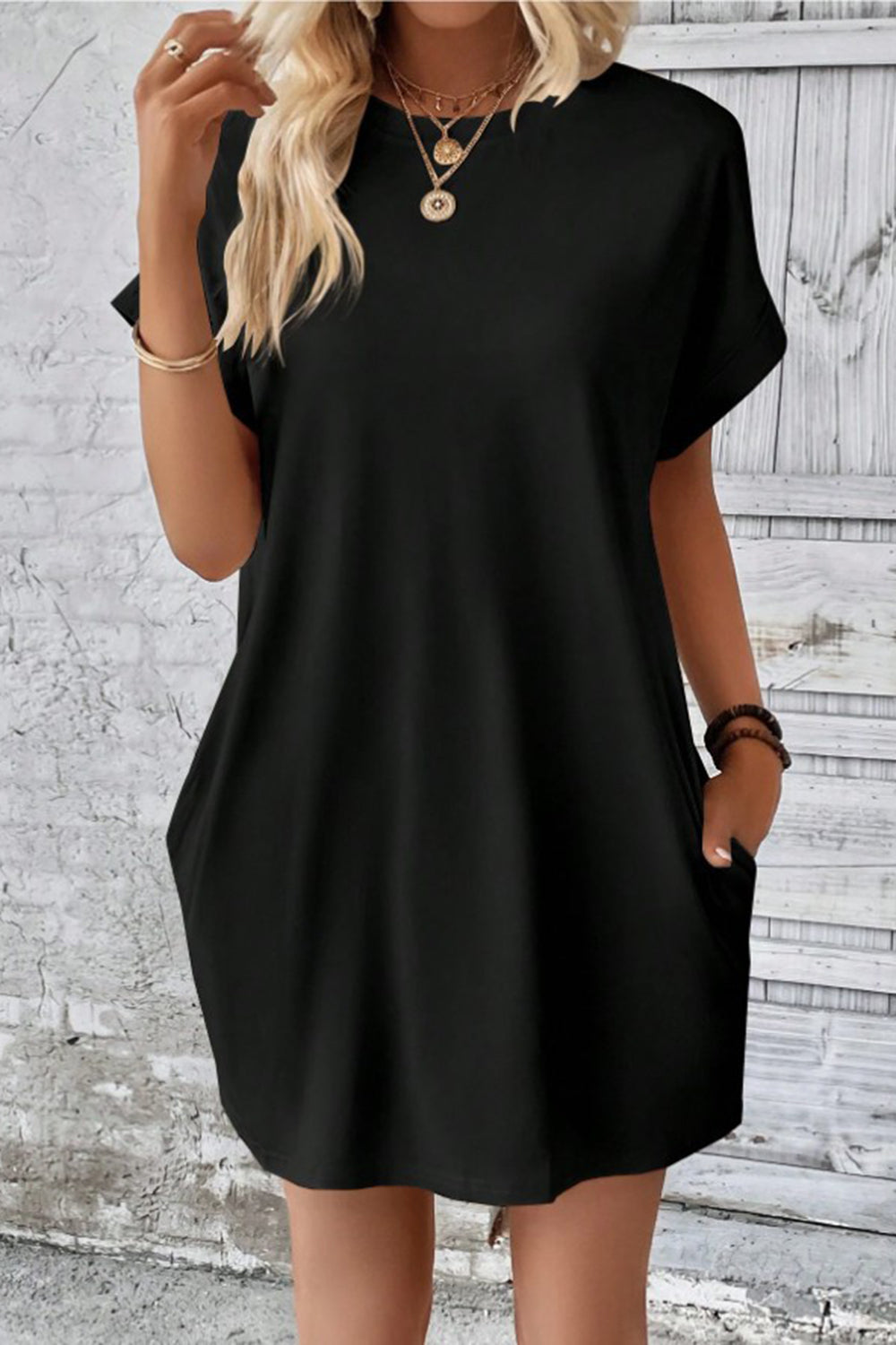 Pocketed Round Neck Short Sleeve Dress - Siennasass