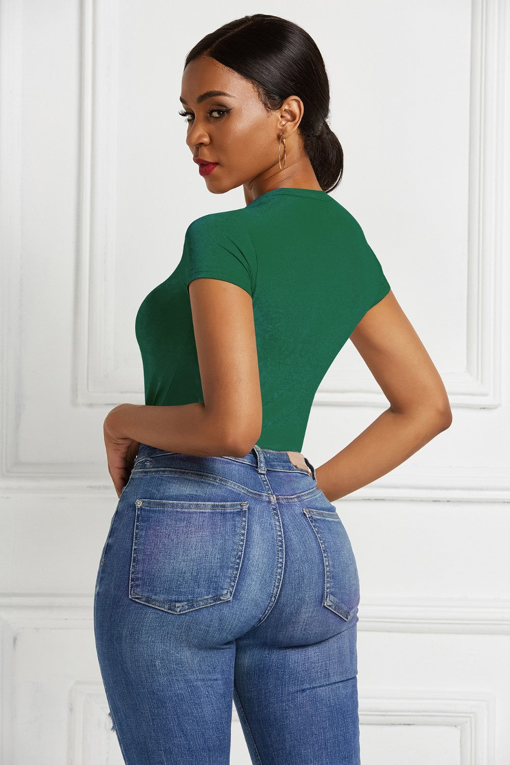 Round Neck Short Sleeve Bodysuit - Siennasass